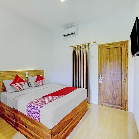 Oyo 90325 Pondok Dnayu Syariah Jarakan ภายนอก รูปภาพ