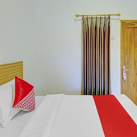 Oyo 90325 Pondok Dnayu Syariah Jarakan ภายนอก รูปภาพ