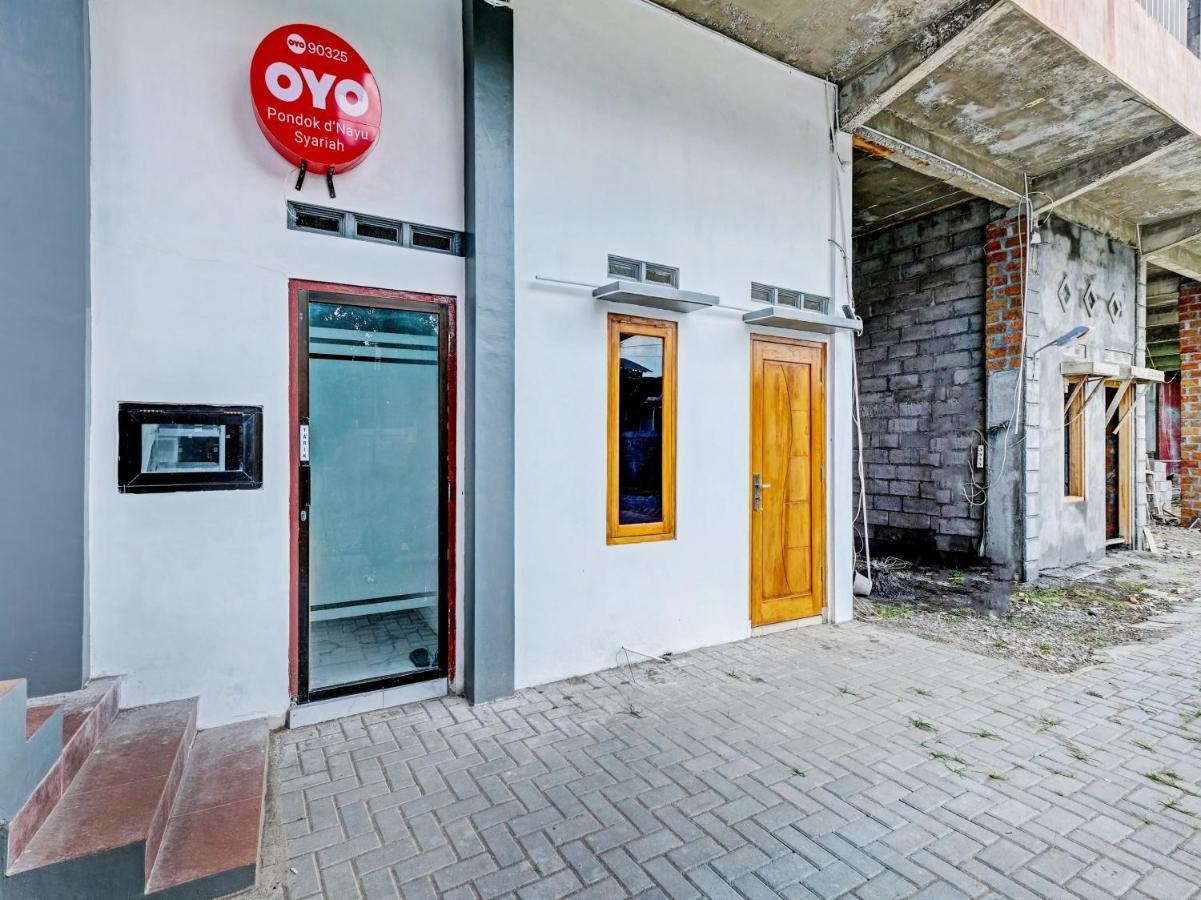 Oyo 90325 Pondok Dnayu Syariah Jarakan ภายนอก รูปภาพ